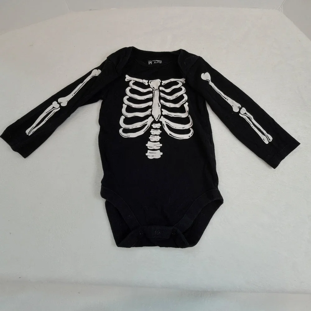 The Childrens Place Bodysuit Kids 9-12M Black Exc Skeleton Halloween Graphic
